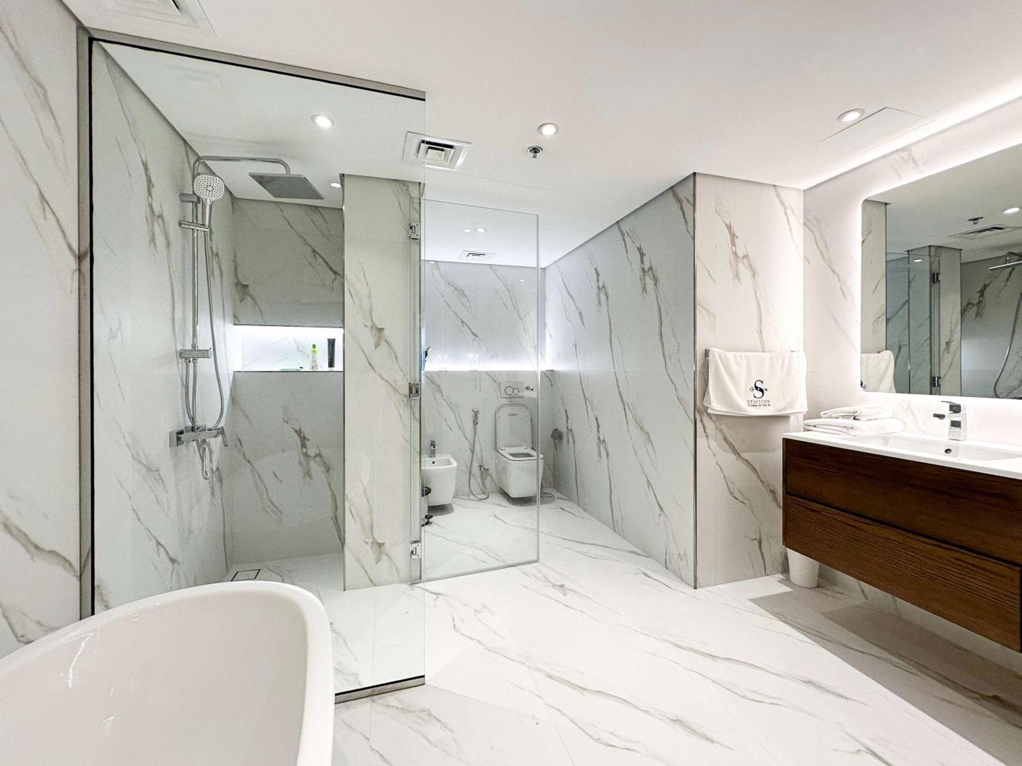 Fabulous 1 Bedroom Apartment At 5 Star Resort Dubai Buitenkant foto