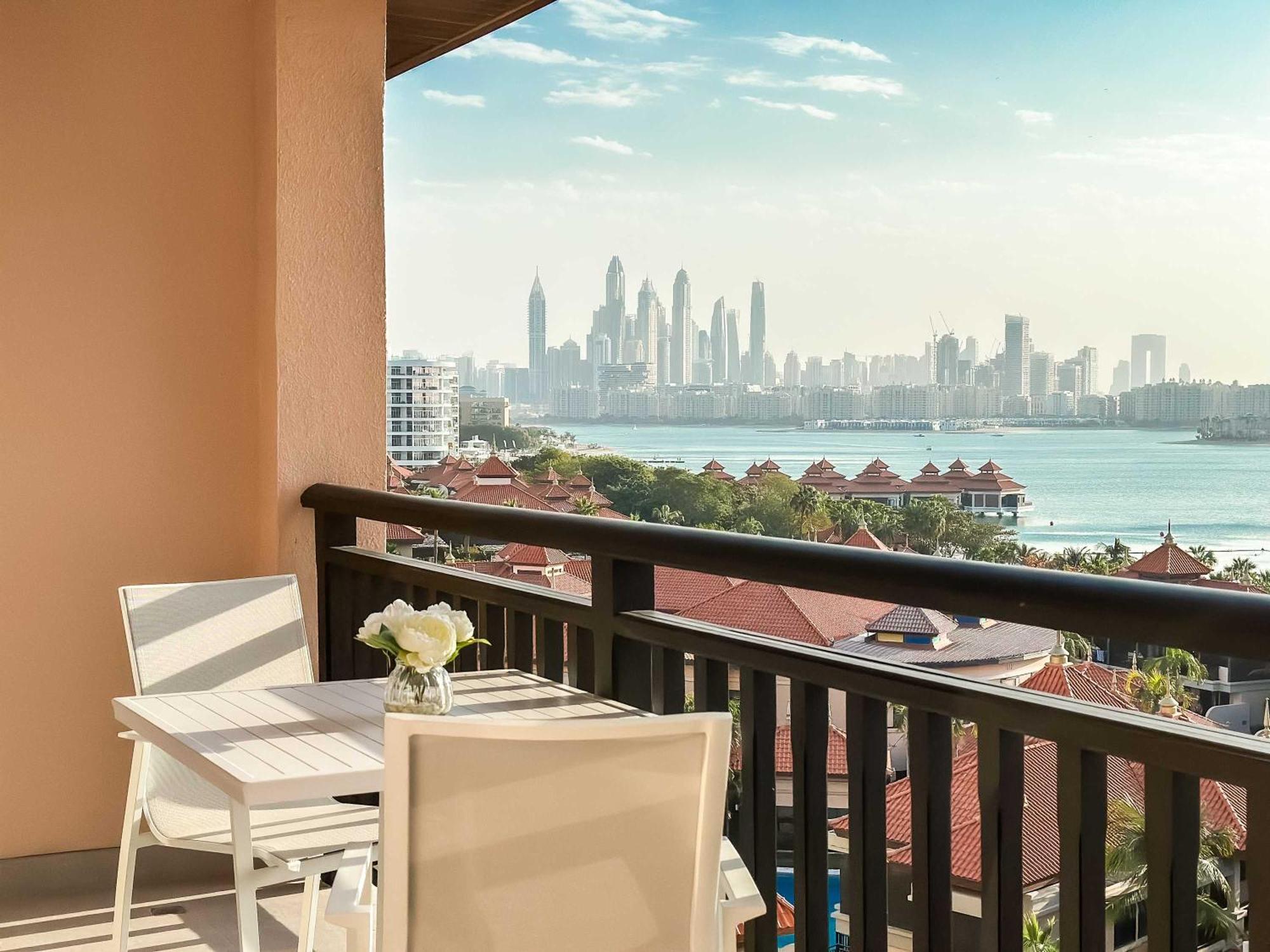 Fabulous 1 Bedroom Apartment At 5 Star Resort Dubai Buitenkant foto