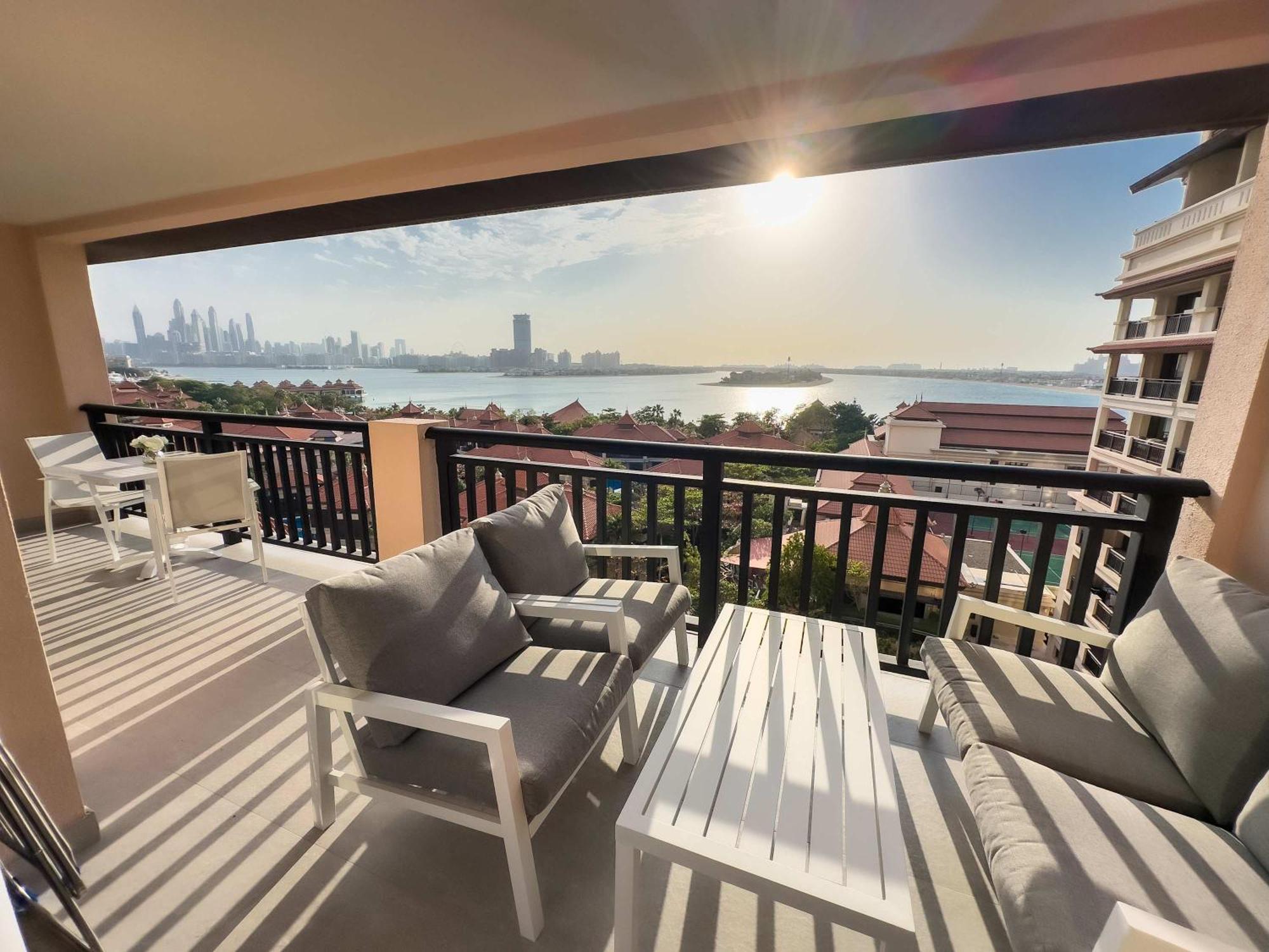 Fabulous 1 Bedroom Apartment At 5 Star Resort Dubai Buitenkant foto